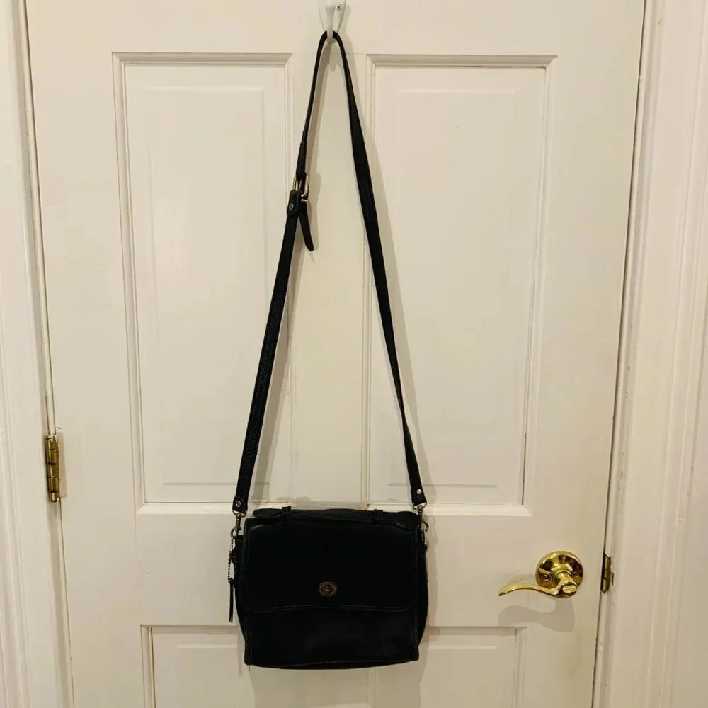 Women's Vintage Coach Should Bag Cross body Bag